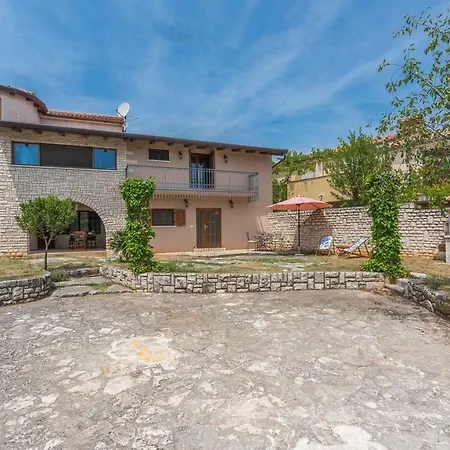 Apartman Keser With Garden Apartmán Poreč